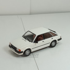 125ADD-ALT FORD Escort GL 1982 White