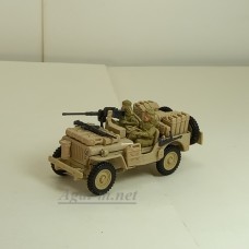 996-КАР JEEP Willys 1/4 Ton Military Vehicle with 2 soldier, бежевый