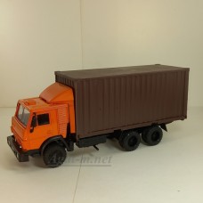 Камский 53212 контейнеровоз с евробампером и спойлером, оранжевый/коричневый
