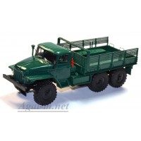 10032-1-АИСТ Миасский грузовик 375Д бортовой, зеленый