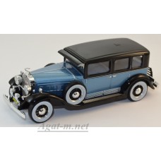 Масштабная модель Cadillac V16 1930 черно-голубой
