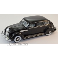 060-WB Chrysler Airflow Sedan 1936 черный