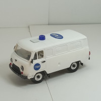 11053-1-УСР УАЗ-3741 фургон ГАИ (пластик) таблетка, белый
