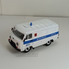 12031-7-УСР УАЗ-3741 фургон "Дежурная часть" ДПС (пластик крашенный) белый