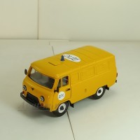 12048-5-УСР УАЗ-3741 фургон ДПС (пластик крашенный), желтый