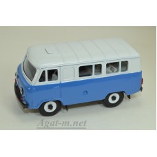 12001-6-УСР УАЗ-3962 автобус двухцветный (пластик крашенный), белый/голубой